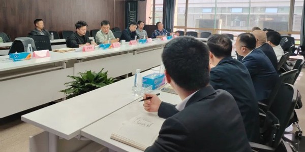 貴陽(yáng)市建筑設(shè)計(jì)院與中國(guó)五冶集團(tuán)開展交流合作，共繪發(fā)展新藍(lán)圖